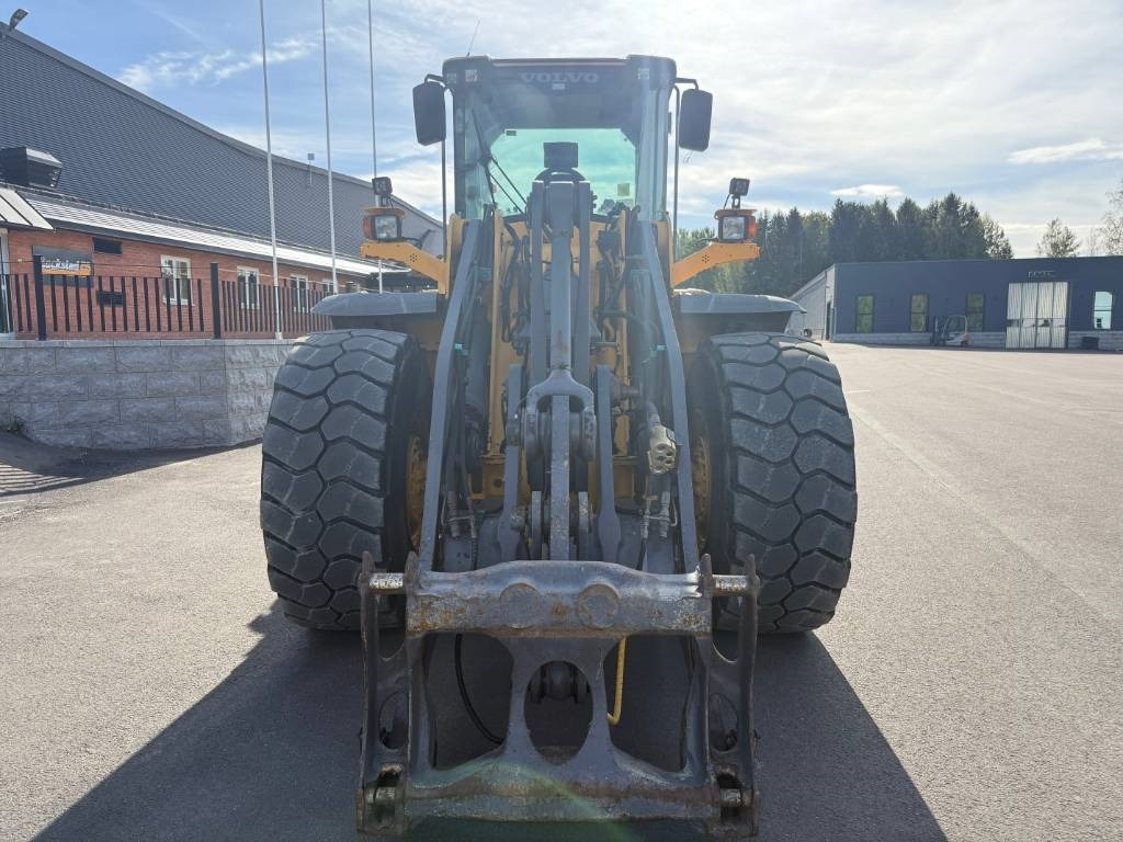 Volvo L 120 F - Колесен товарач: снимка 5 Volvo L 120 F - Колесен товарач: снимка 5