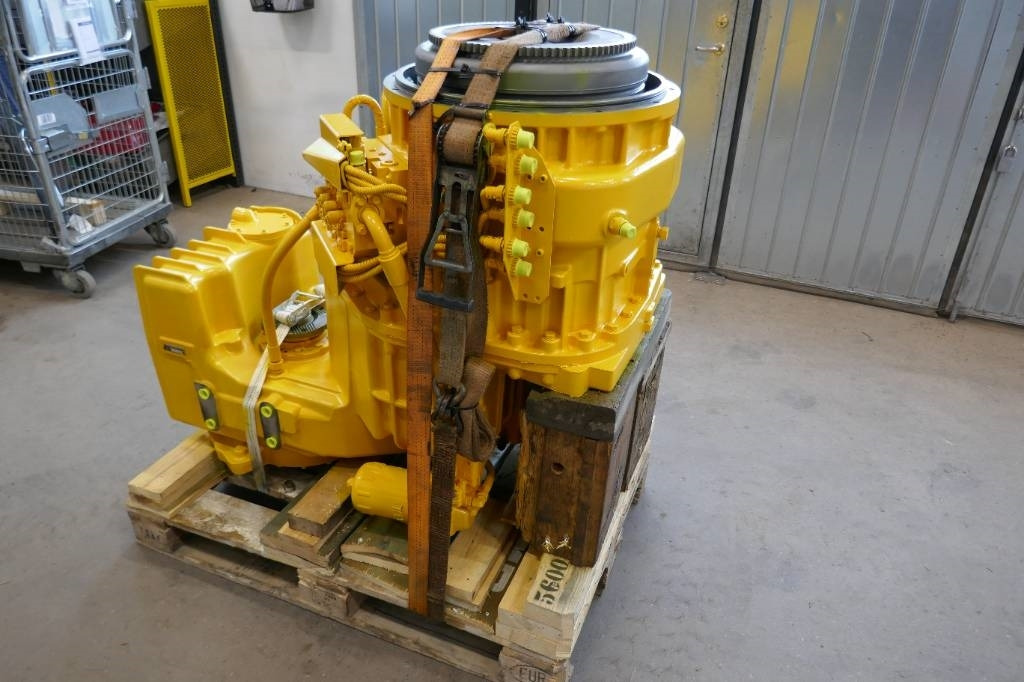 Volvo L220 växellåda 22757 - Скоростна кутия за Строителна техника: снимка 2 Volvo L220 växellåda 22757 - Скоростна кутия за Строителна техника: снимка 2