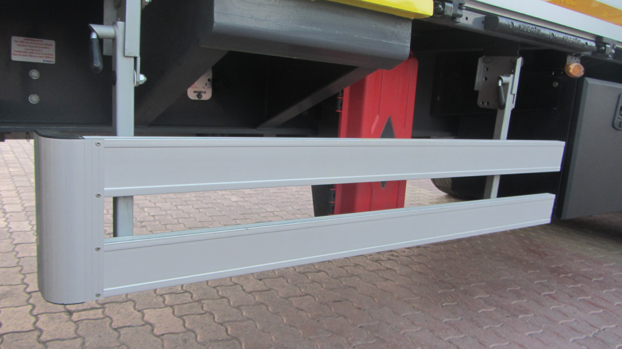 Нови Брезентово полуремарке SERIN Optima Curtainsider Semi Trailer: снимка 9 Нови Брезентово полуремарке SERIN Optima Curtainsider Semi Trailer: снимка 9