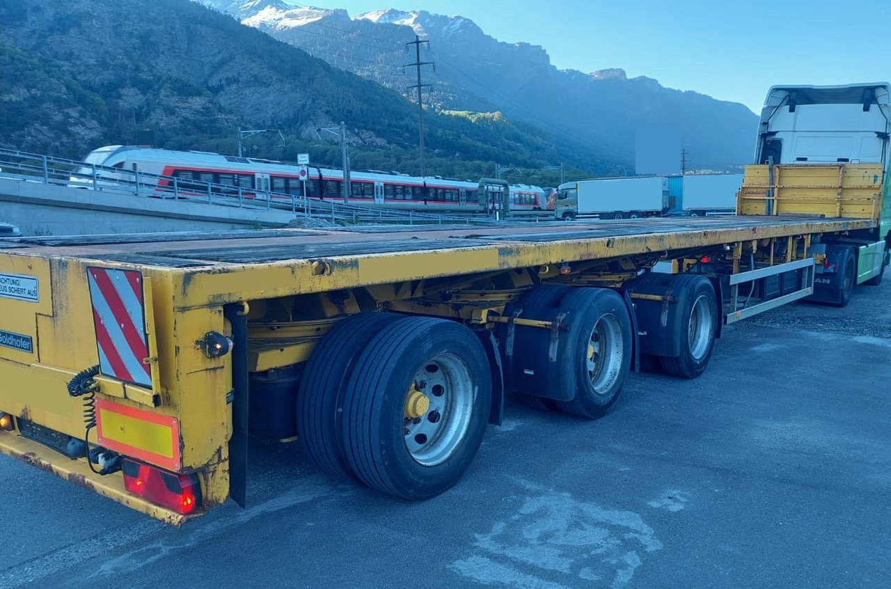 Goldhofer SPZ DL 3-36/80A, 56ton Goldhofer SPZ DL 3-36/80A, 56ton, 3m teleskop - Нискорамна площадка полуремарке: снимка 2 Goldhofer SPZ DL 3-36/80A, 56ton Goldhofer SPZ DL 3-36/80A, 56ton, 3m teleskop - Нискорамна площадка полуремарке: снимка 2