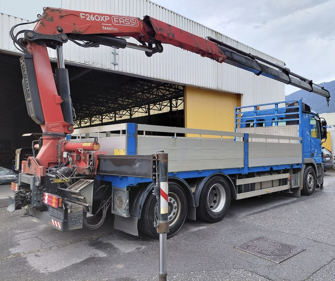 Mercedes-Benz Actros 2544 6x2, E5, EPS, Fassi F260XP, Retarder - Камион с кран: снимка 3 Mercedes-Benz Actros 2544 6x2, E5, EPS, Fassi F260XP, Retarder - Камион с кран: снимка 3