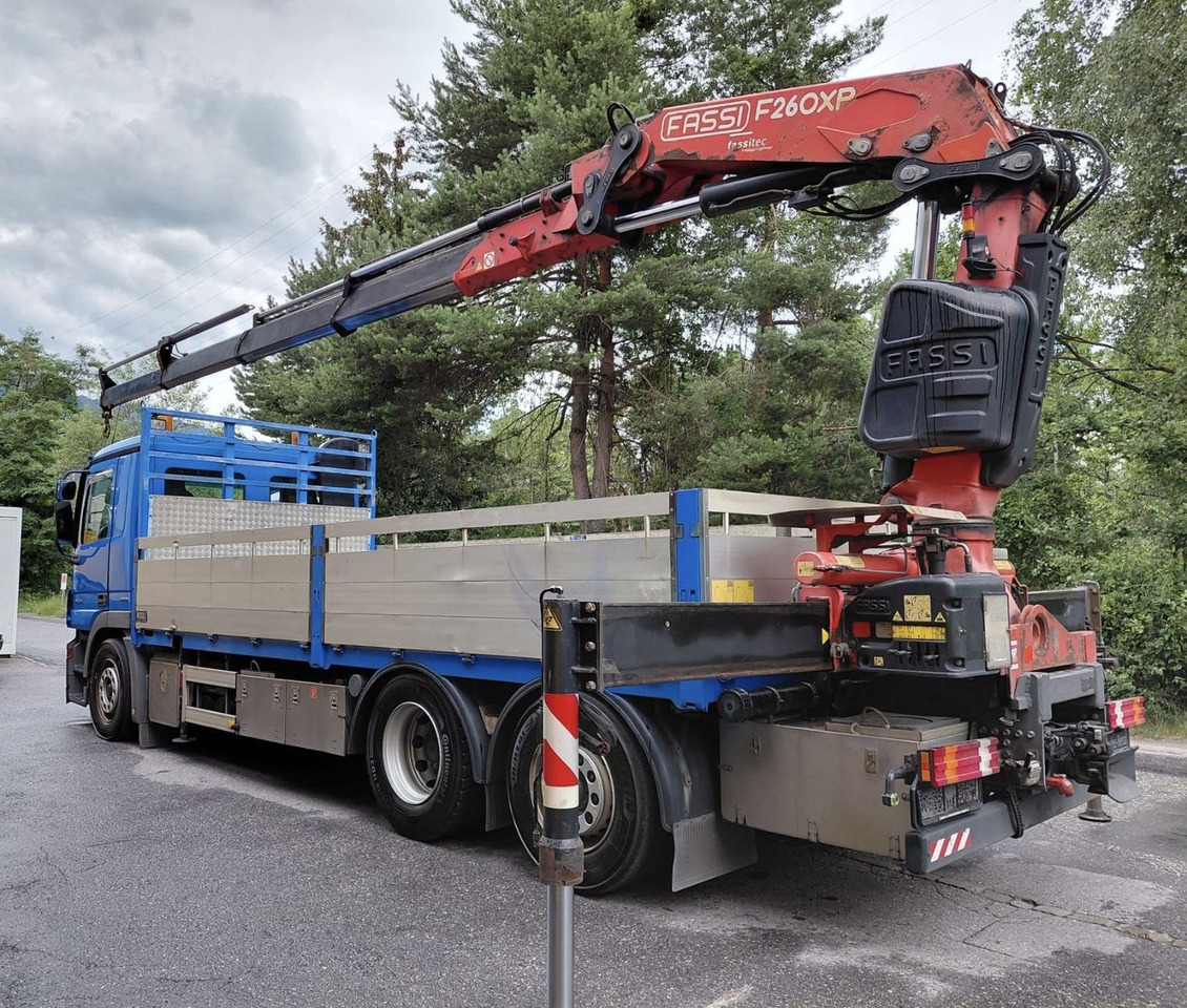 Mercedes-Benz Actros 2544 6x2, E5, EPS, Fassi F260XP, Retarder - Камион с кран: снимка 4 Mercedes-Benz Actros 2544 6x2, E5, EPS, Fassi F260XP, Retarder - Камион с кран: снимка 4