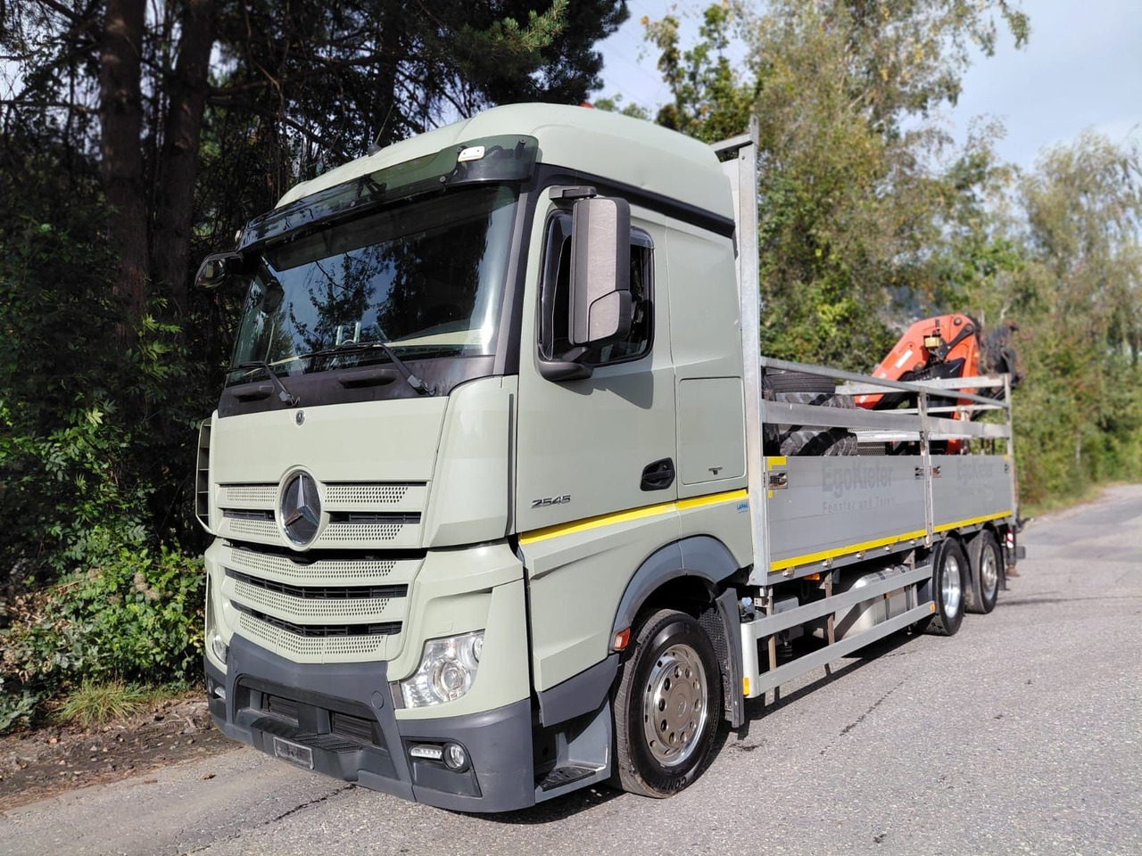 Mercedes-Benz Actros 2545 6x2, E6, Retarder, Effer 265/6S - Камион с кран: снимка 1 Mercedes-Benz Actros 2545 6x2, E6, Retarder, Effer 265/6S - Камион с кран: снимка 1