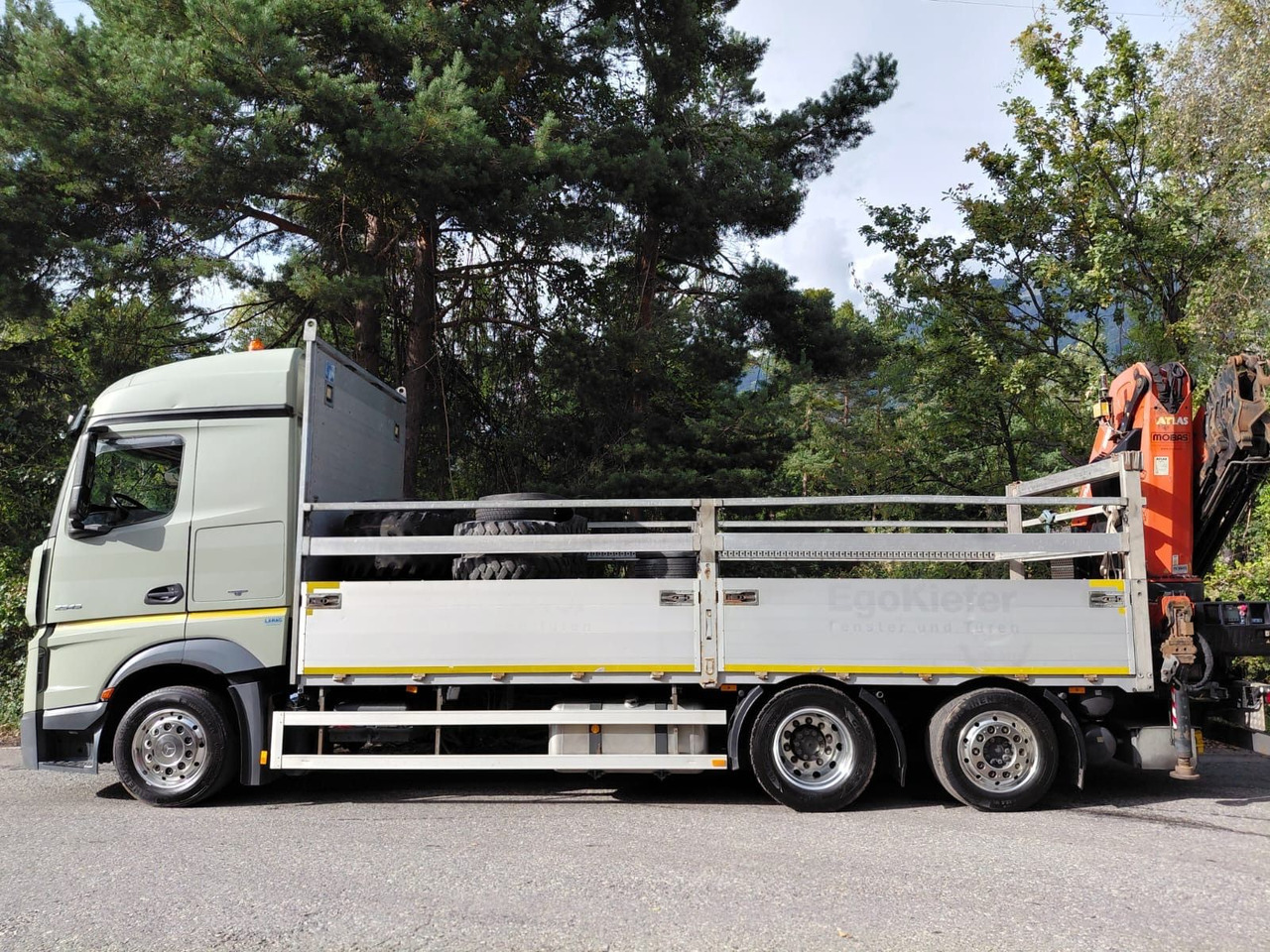 Mercedes-Benz Actros 2545 6x2, E6, Retarder, Effer 265/6S - Камион с кран: снимка 3 Mercedes-Benz Actros 2545 6x2, E6, Retarder, Effer 265/6S - Камион с кран: снимка 3