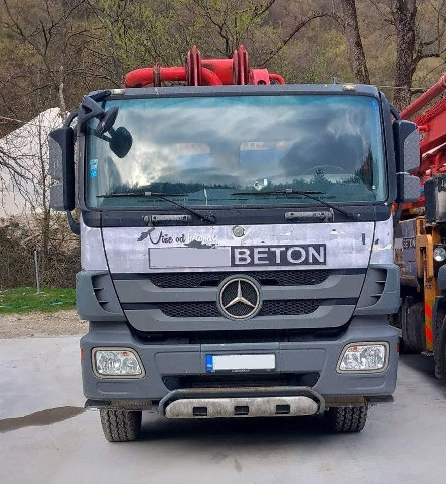 Mercedes-Benz Actros 4448 10x4, E5, MP-3, Putzmeister M46-5 - Бетон помпа: снимка 4 Mercedes-Benz Actros 4448 10x4, E5, MP-3, Putzmeister M46-5 - Бетон помпа: снимка 4