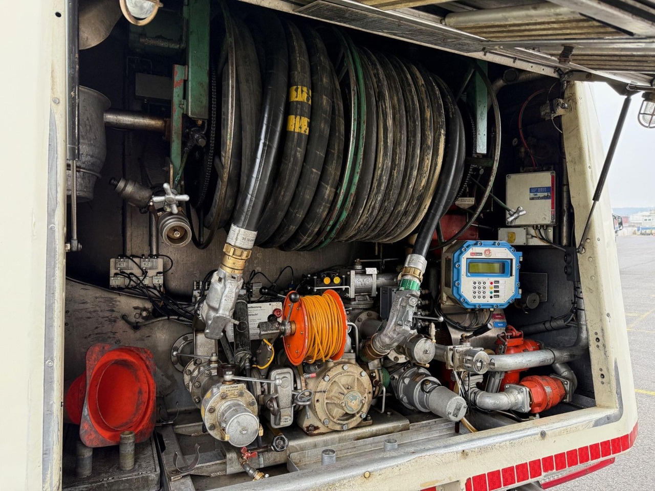 Renault C460 4x2, Euro 6,ADR,Diesel Benzin,Rohr Anhaeger Renault C460 4x2, Euro 6c, ADR, Diesel Benzin - Камион цистерна: снимка 5 Renault C460 4x2, Euro 6,ADR,Diesel Benzin,Rohr Anhaeger Renault C460 4x2, Euro 6c, ADR, Diesel Benzin - Камион цистерна: снимка 5