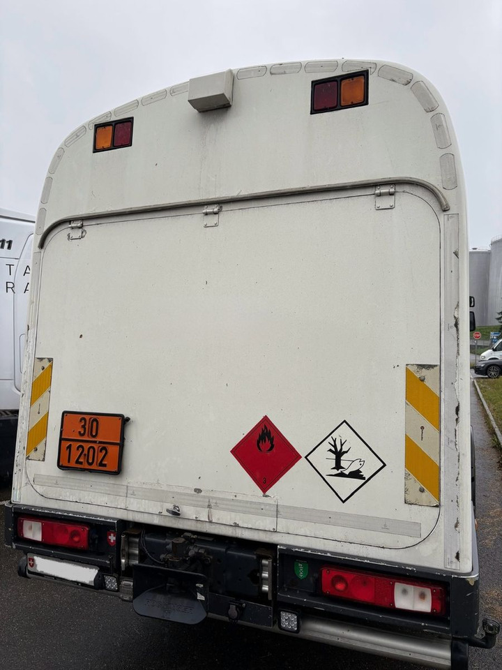 Renault T460 6x2, E6, ADR, Diesel/Benzin, Schwarzmueller - Камион цистерна: снимка 5 Renault T460 6x2, E6, ADR, Diesel/Benzin, Schwarzmueller - Камион цистерна: снимка 5