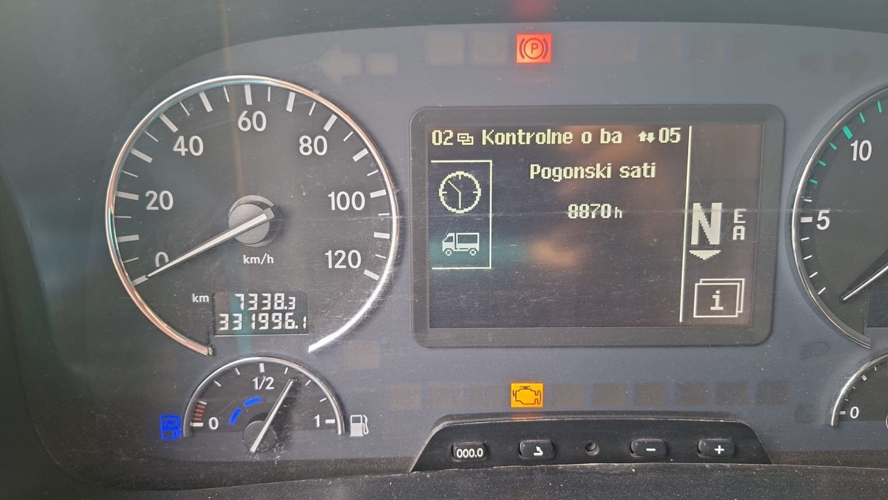Mercedes-Benz Actros 1844 4x2, MP3, Euro 5 - Влекач: снимка 5 Mercedes-Benz Actros 1844 4x2, MP3, Euro 5 - Влекач: снимка 5