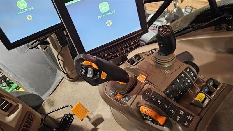 John Deere 6250R Ultimate Edition - Трактор: снимка 5 John Deere 6250R Ultimate Edition - Трактор: снимка 5