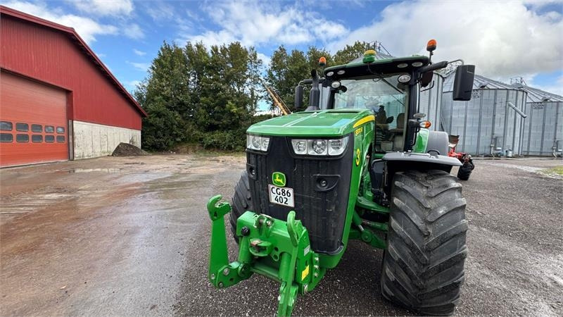 John Deere 8370R Autopower - Трактор: снимка 3 John Deere 8370R Autopower - Трактор: снимка 3
