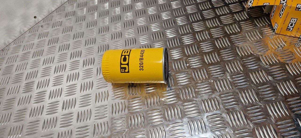 320/B4420 Engine oil filter JCB filter - Двигател и части за Строителна техника: снимка 3 320/B4420 Engine oil filter JCB filter - Двигател и части за Строителна техника: снимка 3
