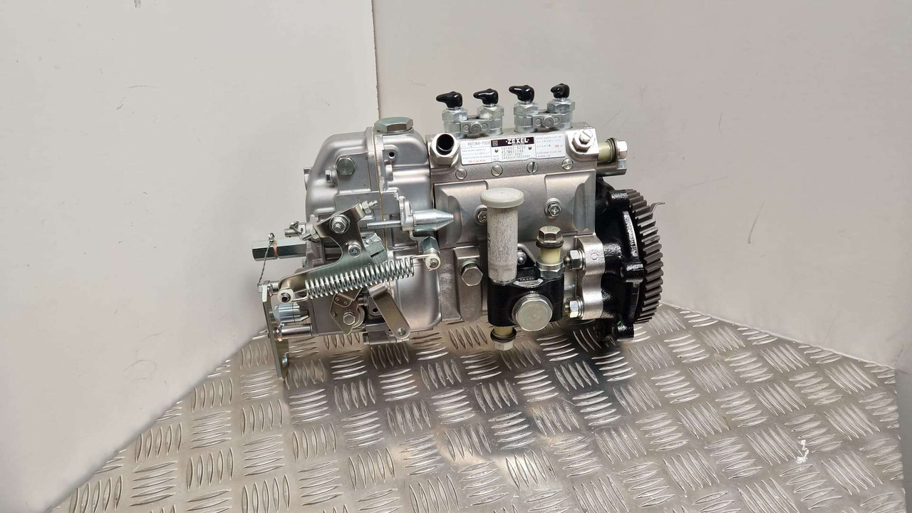 Fuel injection Pump 17/923100 JCB - Двигател и части за Строителна техника: снимка 1 Fuel injection Pump 17/923100 JCB - Двигател и части за Строителна техника: снимка 1