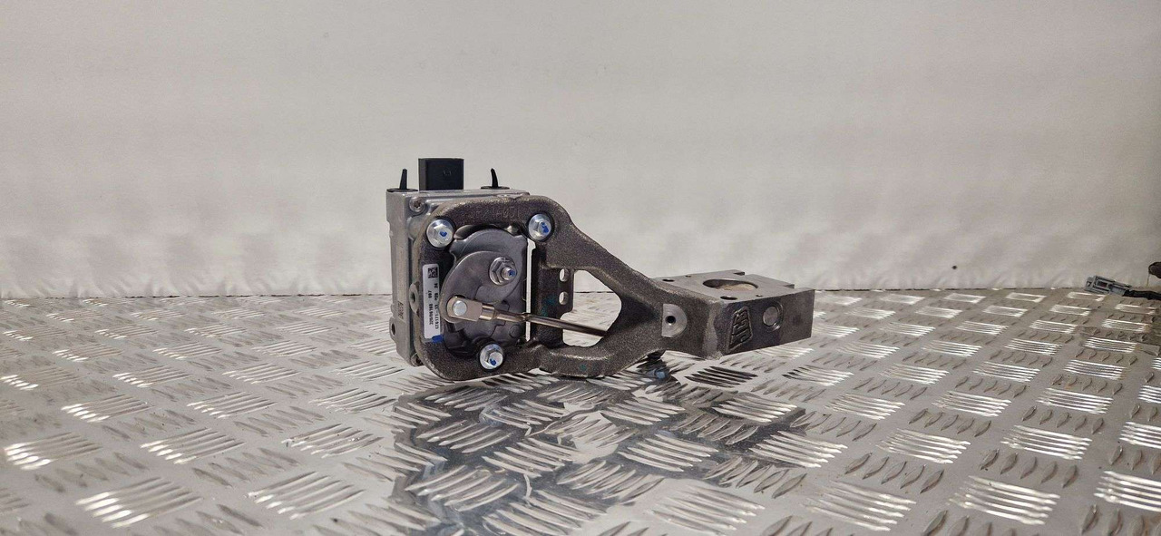 JCB 320/06168 EGR Valve Actuator JCB engine Exhaust gas - Двигател и части за Строителна техника: снимка 4 JCB 320/06168 EGR Valve Actuator JCB engine Exhaust gas - Двигател и части за Строителна техника: снимка 4