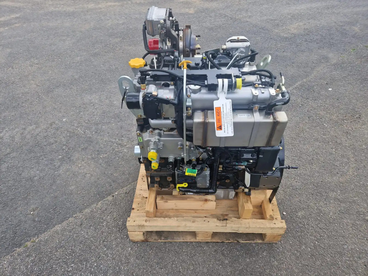 JCB 81kw unused engine 444 TA4 - Двигател за Строителна техника: снимка 2 JCB 81kw unused engine 444 TA4 - Двигател за Строителна техника: снимка 2