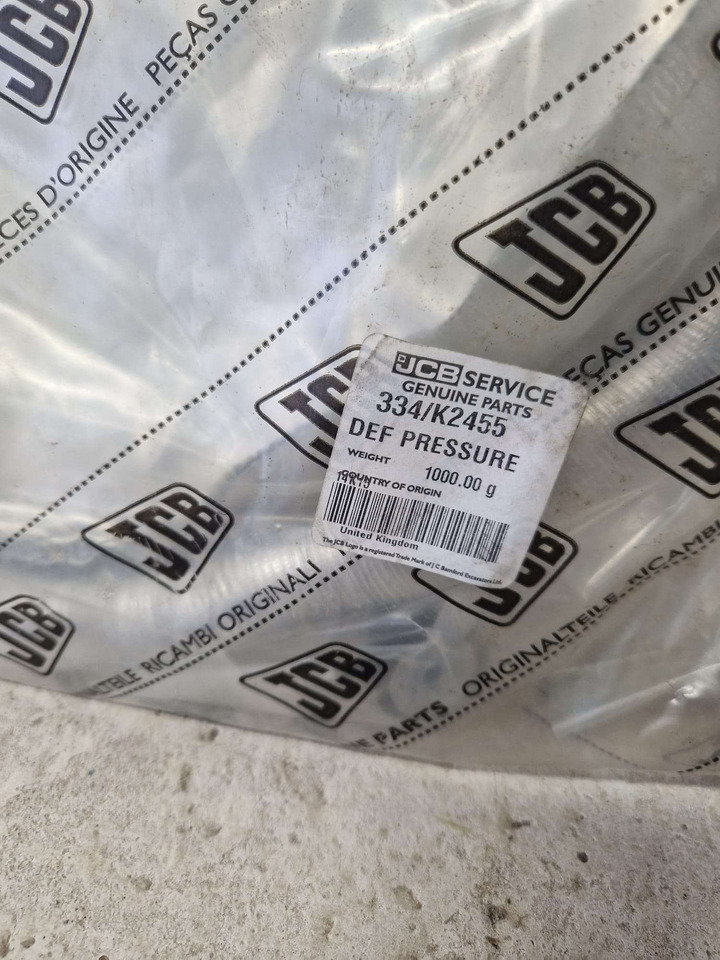 JCB DEF pressure hose 334/K2455 - Двигател и части за Строителна техника: снимка 2 JCB DEF pressure hose 334/K2455 - Двигател и части за Строителна техника: снимка 2