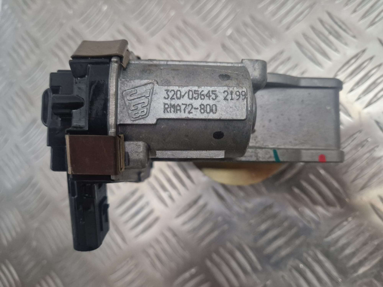 JCB hitachi throttle 320/05645 RMA72-800 - Двигател и части за Строителна техника: снимка 2 JCB hitachi throttle 320/05645 RMA72-800 - Двигател и части за Строителна техника: снимка 2