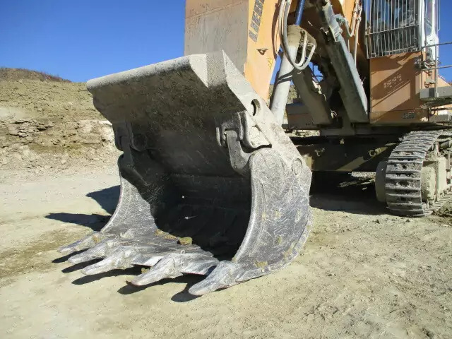 2013 Liebherr R 974 C Hochlöffel - Верижен багер: снимка 5 2013 Liebherr R 974 C Hochlöffel - Верижен багер: снимка 5