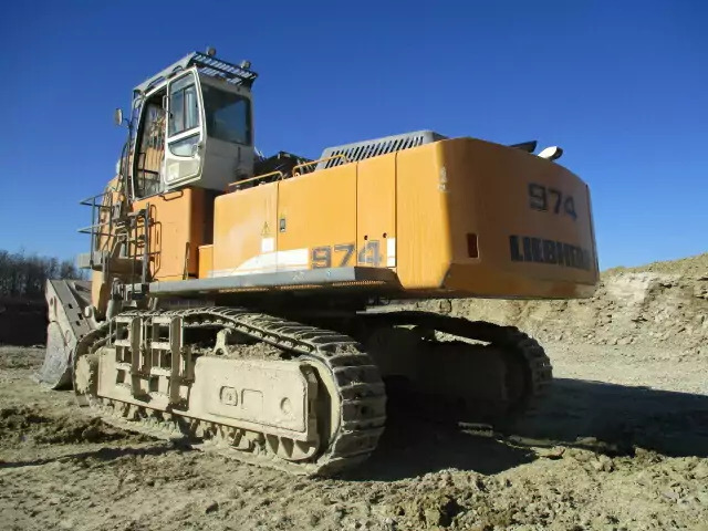 2013 Liebherr R 974 C Hochlöffel - Верижен багер: снимка 2 2013 Liebherr R 974 C Hochlöffel - Верижен багер: снимка 2