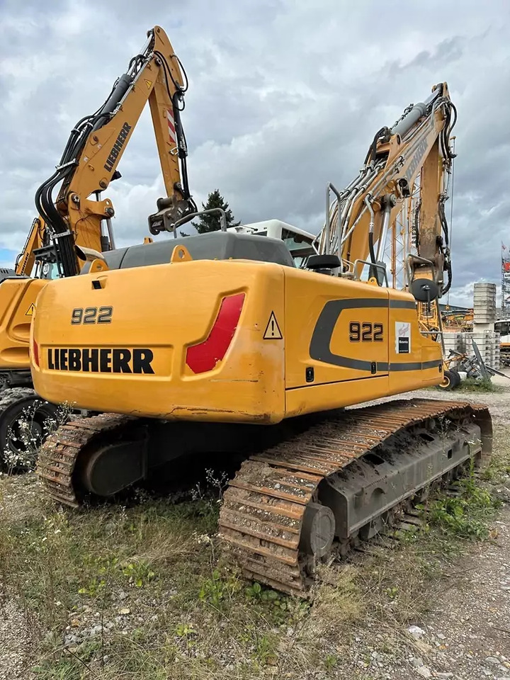 2015 Liebherr R 922 Litronic - Верижен багер: снимка 3 2015 Liebherr R 922 Litronic - Верижен багер: снимка 3