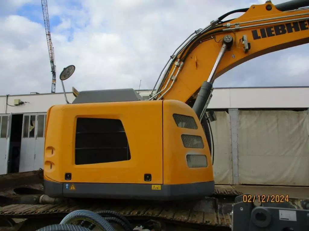 2015 Liebherr R 926 Compact - Верижен багер: снимка 4 2015 Liebherr R 926 Compact - Верижен багер: снимка 4