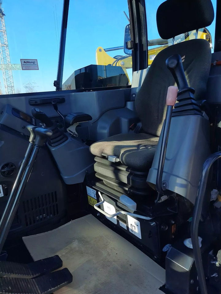 2017 Yanmar SV 100-2PB - Мини багер: снимка 5 2017 Yanmar SV 100-2PB - Мини багер: снимка 5