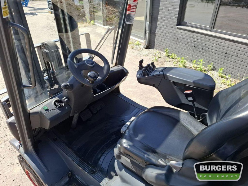 Linde H25T - Газокар: снимка 5 Linde H25T - Газокар: снимка 5