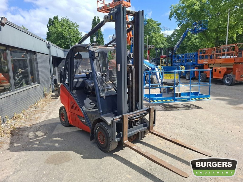 Linde H25T - Газокар: снимка 2 Linde H25T - Газокар: снимка 2