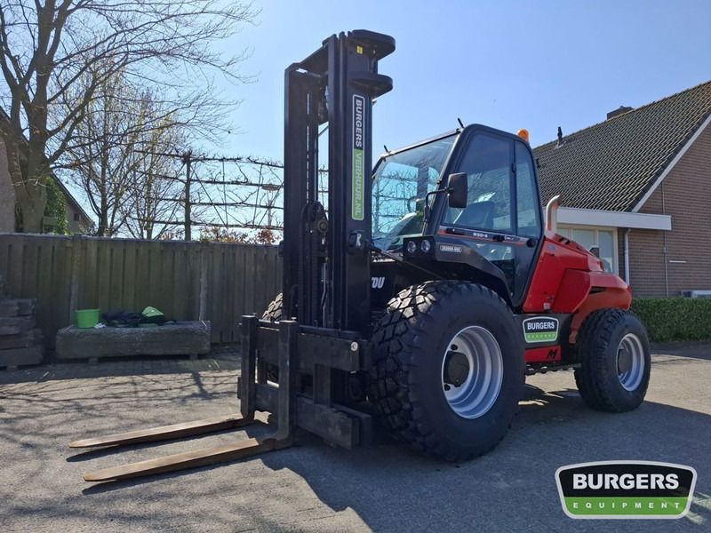Manitou M50-4 - Мотокар с висока проходимост: снимка 1 Manitou M50-4 - Мотокар с висока проходимост: снимка 1