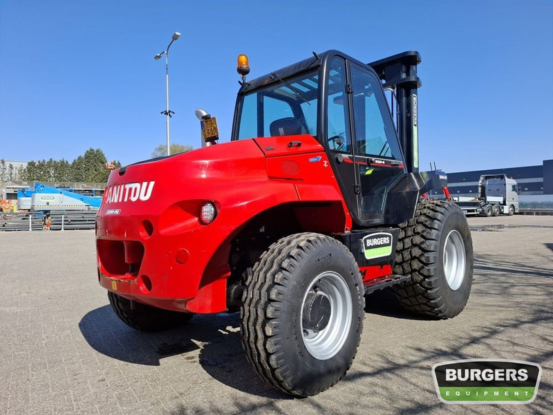 Manitou M50-4 - Мотокар с висока проходимост: снимка 3 Manitou M50-4 - Мотокар с висока проходимост: снимка 3