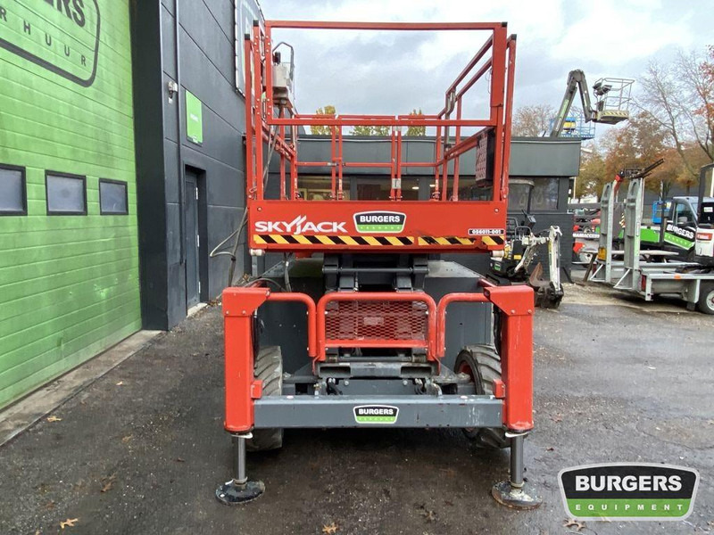 Skyjack SJ6832 RTE - Ножична работна платформа: снимка 5 Skyjack SJ6832 RTE - Ножична работна платформа: снимка 5