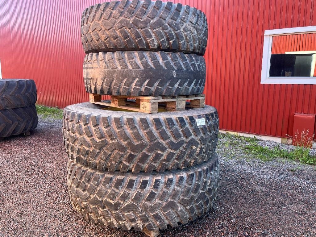 BKT 540/80-38 Ridemax till John Deere 6630 - Гума за Селскостопанска техника: снимка 1 BKT 540/80-38 Ridemax till John Deere 6630 - Гума за Селскостопанска техника: снимка 1