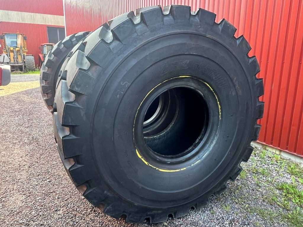 Bridgestone 29,5R25 Nya däck New Tyre - Комплект колела: снимка 2 Bridgestone 29,5R25 Nya däck New Tyre - Комплект колела: снимка 2