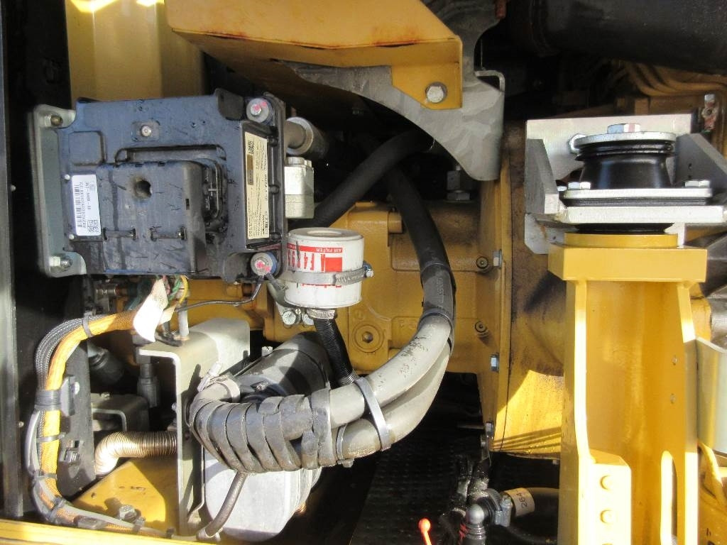 Колесен багер CAT M 316 D Parts / Delar: снимка 12