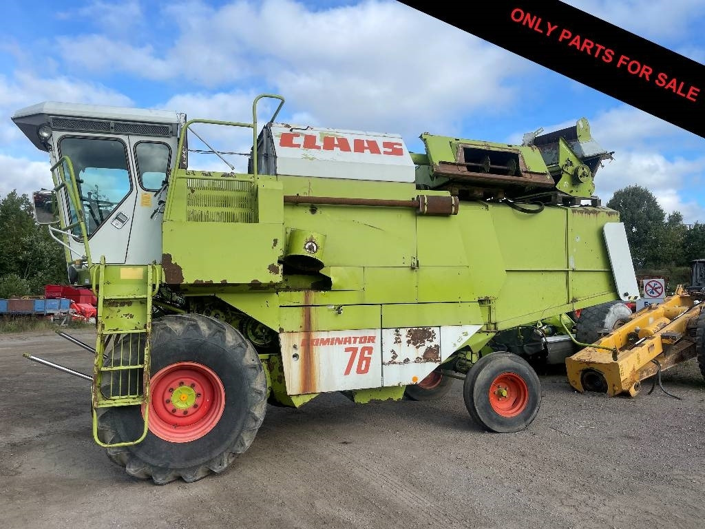 Claas Dominator 76 dismantled: only spare parts - Зърнокомбайн: снимка 1 Claas Dominator 76 dismantled: only spare parts - Зърнокомбайн: снимка 1