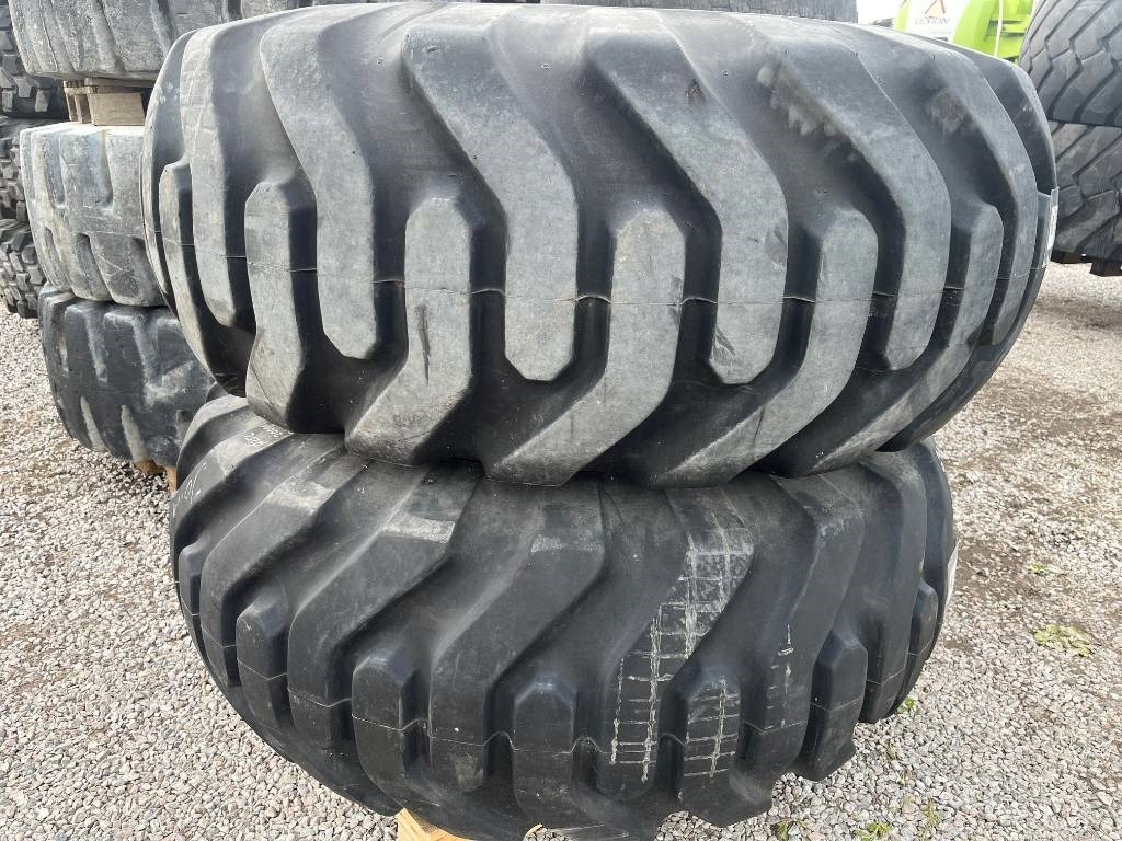 Goodyear 23,5-25 Volvo A25 C - Комплект колела: снимка 1 Goodyear 23,5-25 Volvo A25 C - Комплект колела: снимка 1