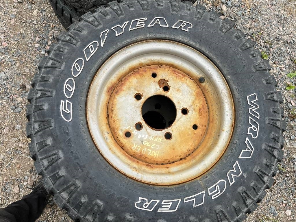 Goodyear 31X10,5 15 Holder C270 - Комплект колела: снимка 2 Goodyear 31X10,5 15 Holder C270 - Комплект колела: снимка 2