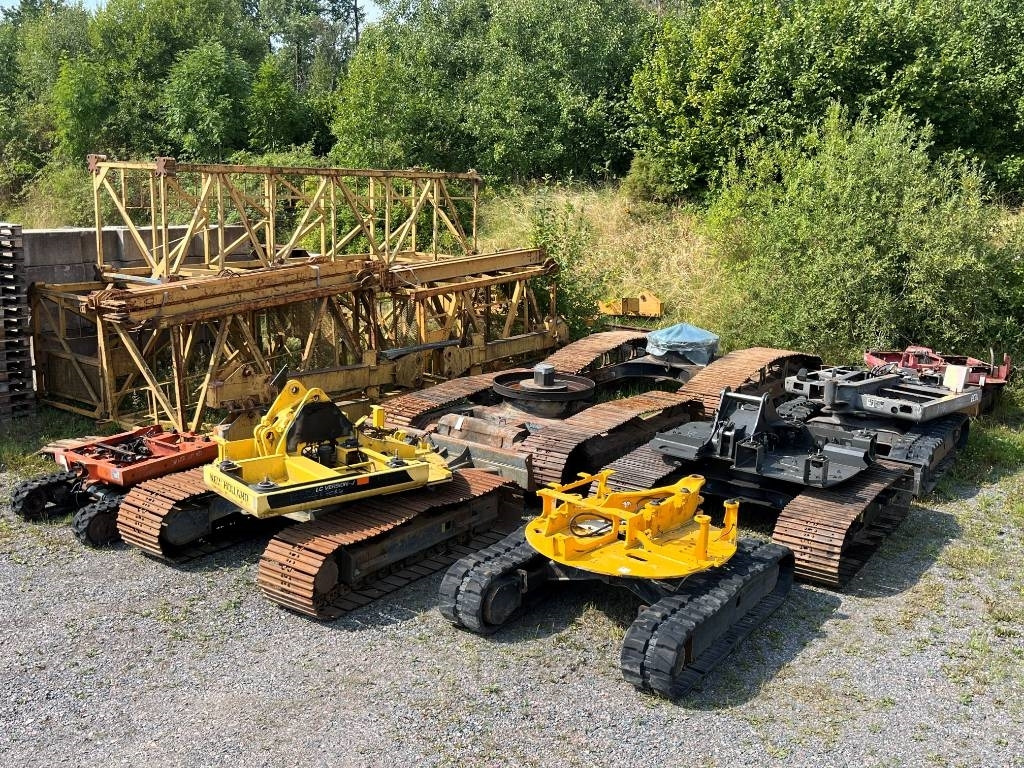 Верижен багер Hitachi ZX 130 LC N-5 B: снимка 9 Верижен багер Hitachi ZX 130 LC N-5 B: снимка 9