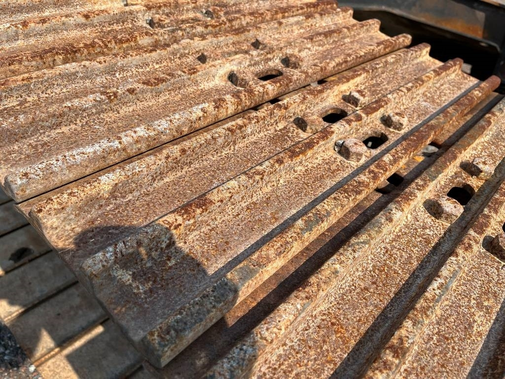 Hitachi ZX 130 LC N-5 B - Верижен багер: снимка 4 Hitachi ZX 130 LC N-5 B - Верижен багер: снимка 4