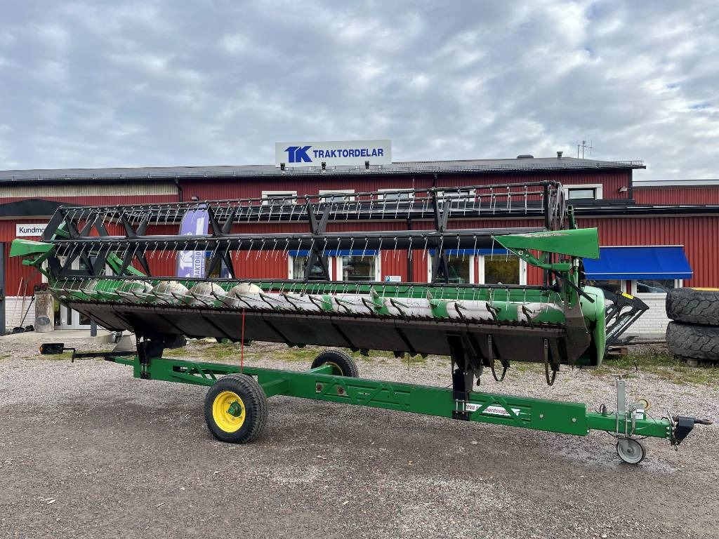 John Deere 622R Skärbord / Header 22 fot till JD T550 i - Принадлежност за машини за прибиране на реколтата: снимка 1 John Deere 622R Skärbord / Header 22 fot till JD T550 i - Принадлежност за машини за прибиране на реколтата: снимка 1