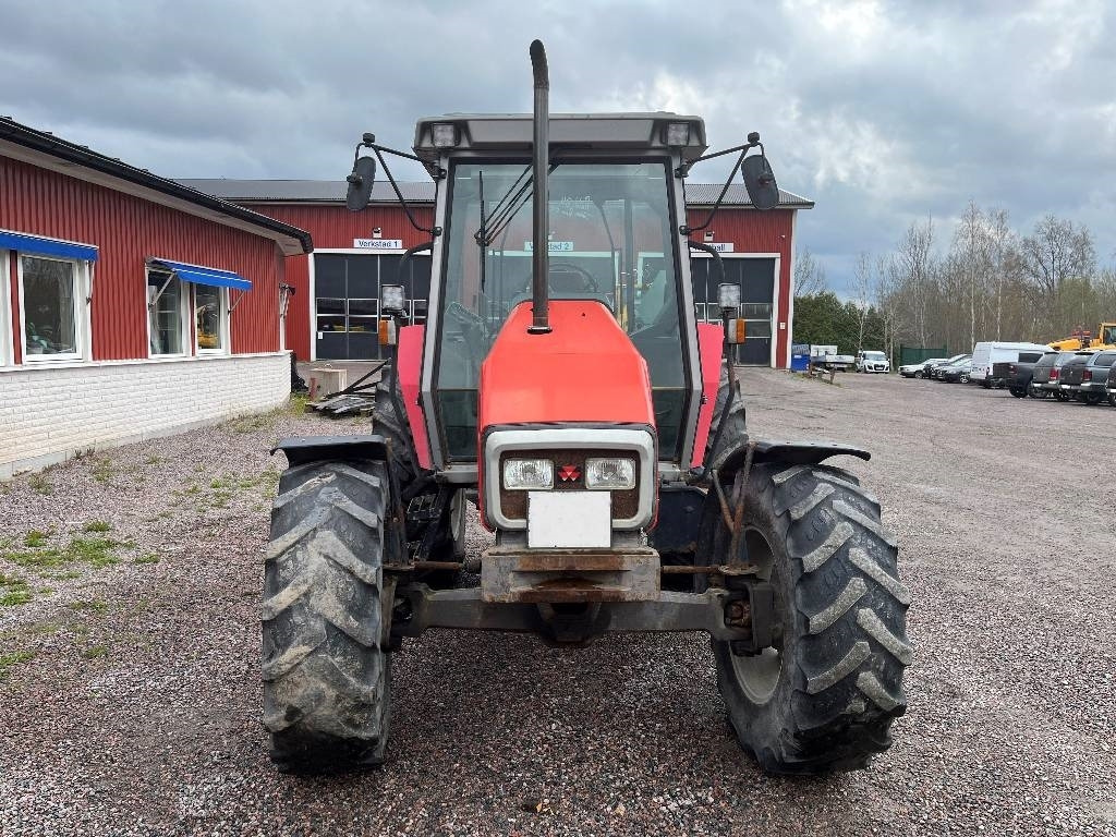 Massey Ferguson 3065 Dismantled. Only spare parts - Трактор: снимка 5 Massey Ferguson 3065 Dismantled. Only spare parts - Трактор: снимка 5