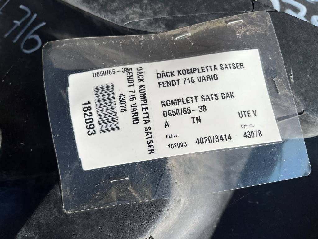 Michelin 650/65R38 540/65R28 till Fendt 716 - Гума за Селскостопанска техника: снимка 2 Michelin 650/65R38 540/65R28 till Fendt 716 - Гума за Селскостопанска техника: снимка 2