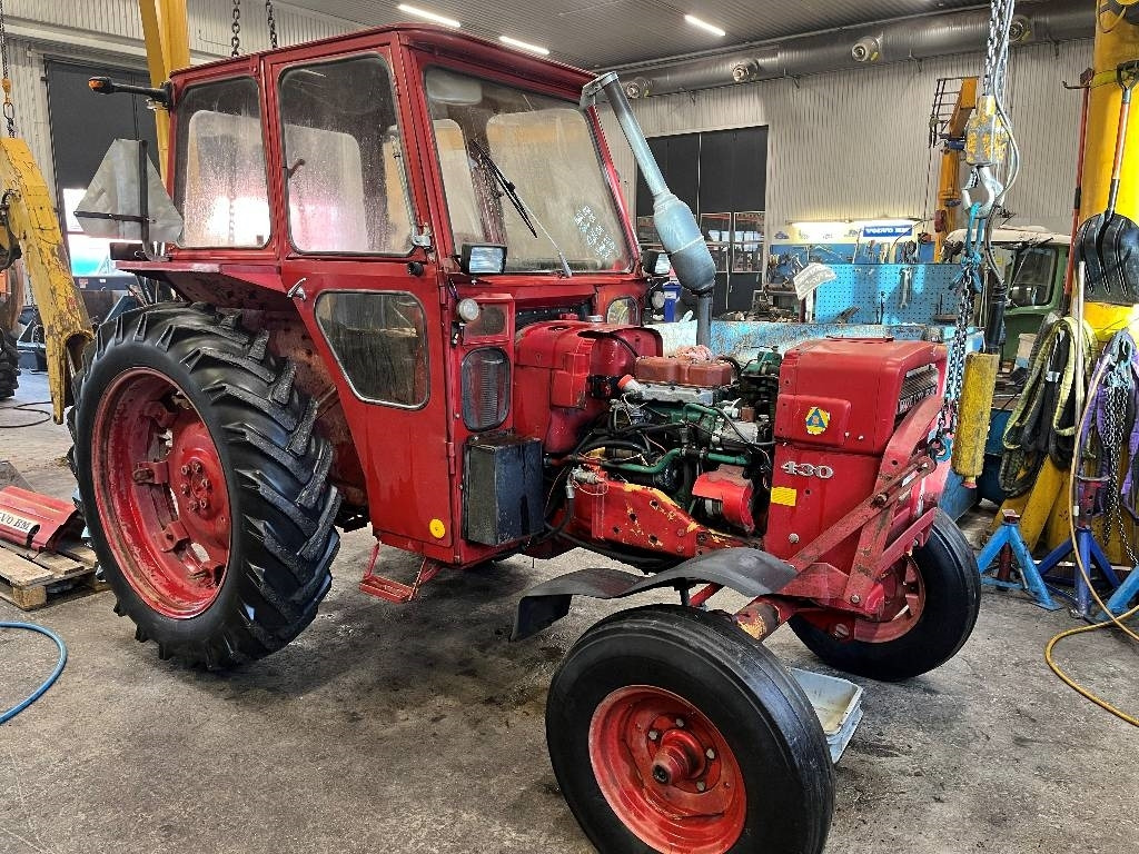 Volvo BM 430 Dismantled. Only spare parts - Трактор: снимка 2 Volvo BM 430 Dismantled. Only spare parts - Трактор: снимка 2