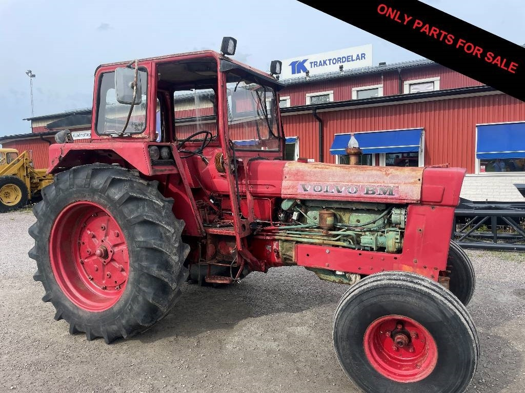 Volvo BM 800 Dismantled. Only specific spare parts - Трактор: снимка 1 Volvo BM 800 Dismantled. Only specific spare parts - Трактор: снимка 1