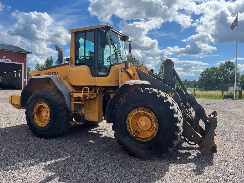 Volvo L 110 F - Колесен товарач: снимка 4 Volvo L 110 F - Колесен товарач: снимка 4