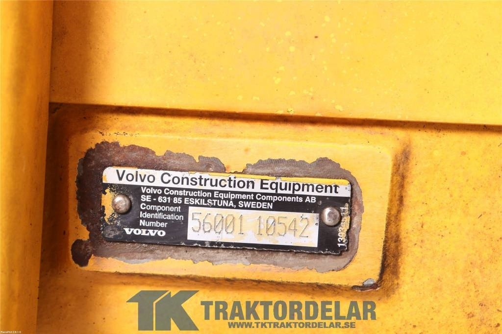 Volvo L 180 F Bakvagn - Ос и части за Строителна техника: снимка 3 Volvo L 180 F Bakvagn - Ос и части за Строителна техника: снимка 3
