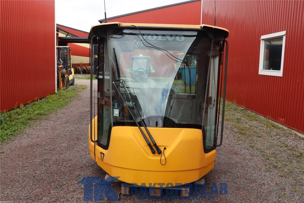 Volvo L 180 F - Кабина за Строителна техника: снимка 1 Volvo L 180 F - Кабина за Строителна техника: снимка 1