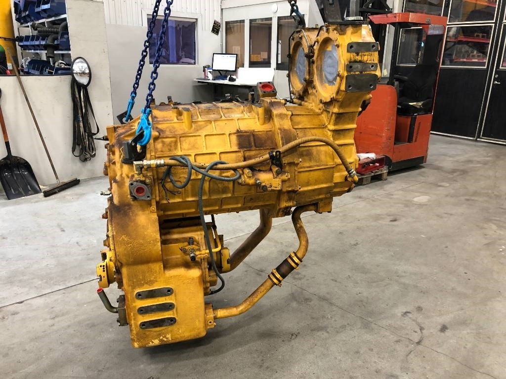 Колесен товарач Volvo L 350 F Dismantled for parts: снимка 12