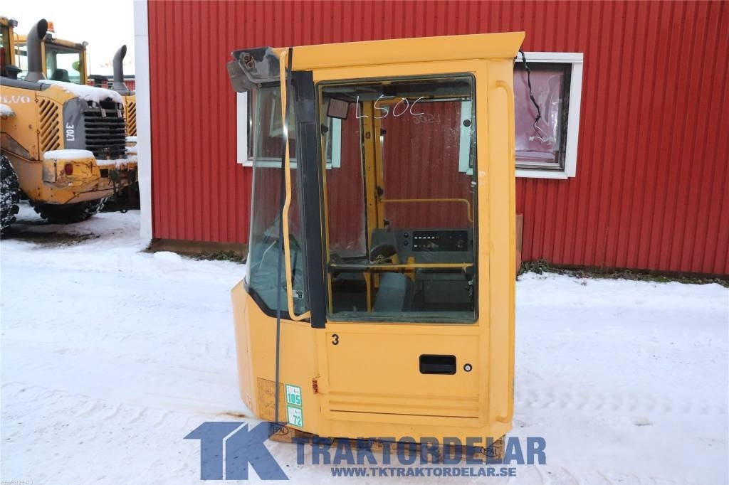 Volvo L50 C - Кабина за Строителна техника: снимка 4 Volvo L50 C - Кабина за Строителна техника: снимка 4
