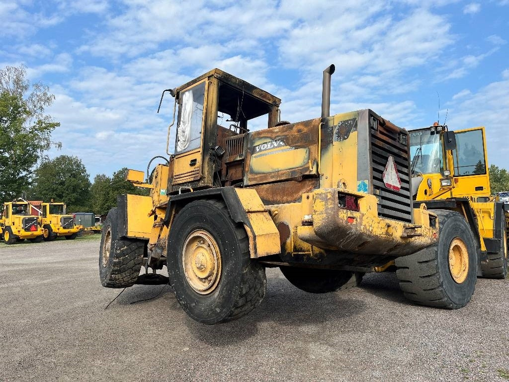 Volvo L90C Dismantled. Only spare parts - Колесен товарач: снимка 3 Volvo L90C Dismantled. Only spare parts - Колесен товарач: снимка 3