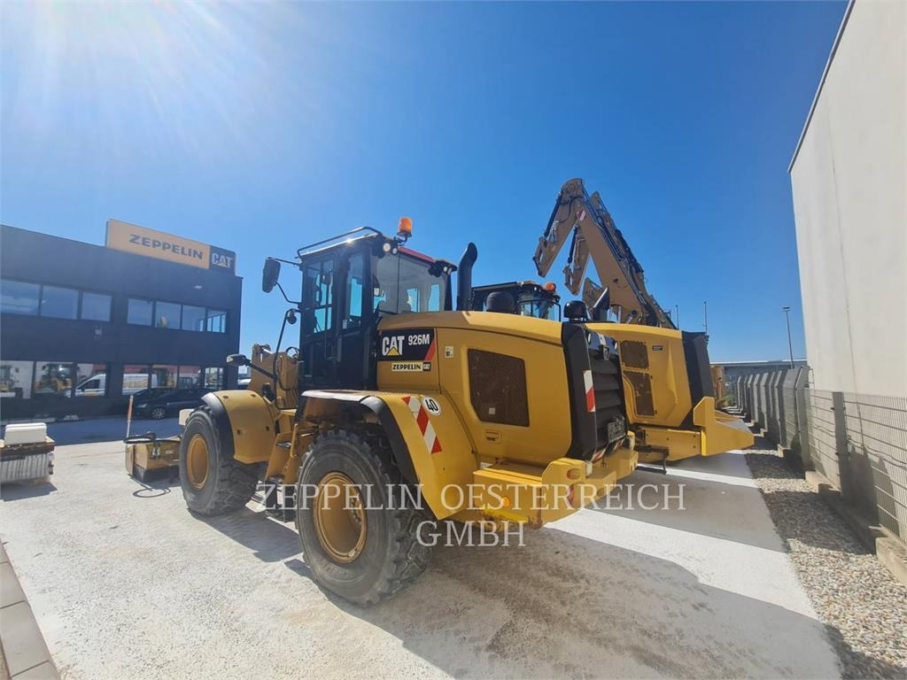 CAT 926M - Колесен товарач: снимка 3 CAT 926M - Колесен товарач: снимка 3
